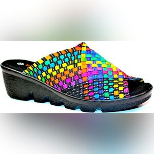 NWOT Bernie Mev Colourful Rainbow Weave Shoes Size EU 41 / Womens 10